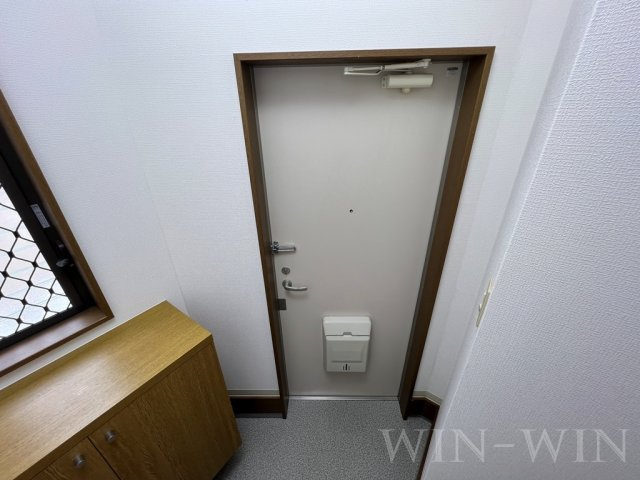 ハイステージFuji Bの玄関