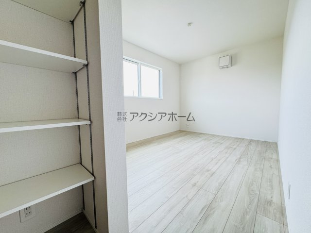 飯能市双柳・全8棟　新築一戸建　3号棟　～LDK21.3帖～の寝室|洋室6.7帖
