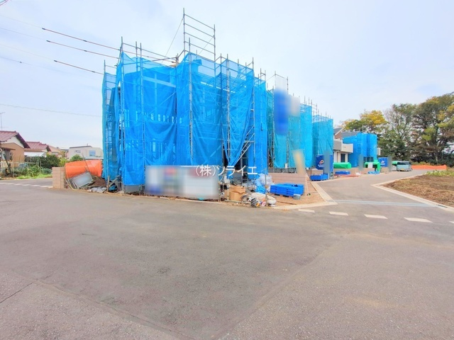 所沢市下安松全11棟　新築戸建の前面道路含む現地写真