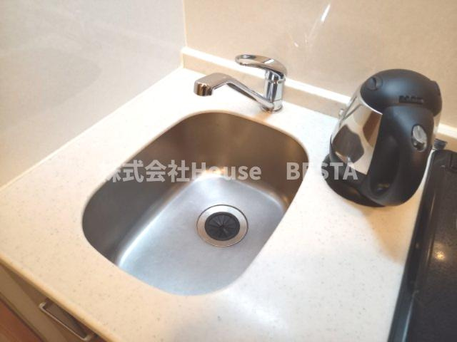 カスタリア三宮のキッチン