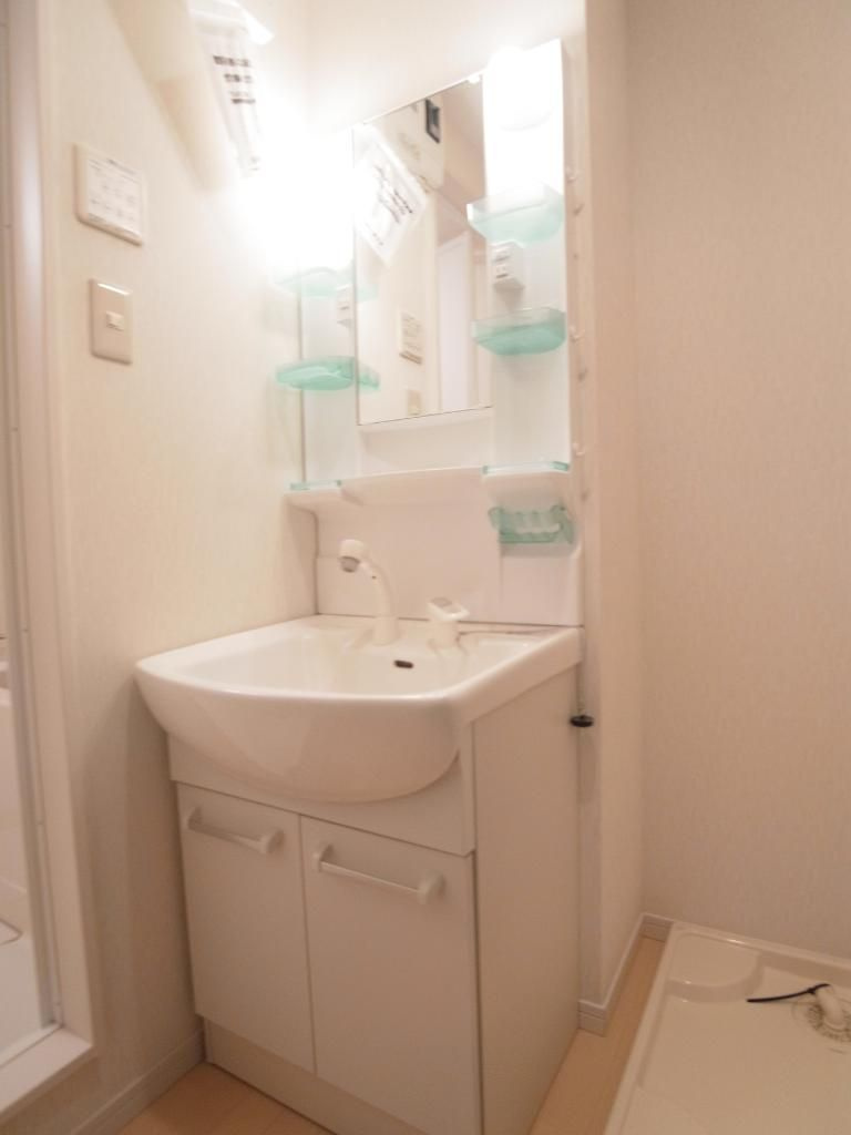 Ｄｕｏ本千葉の洗面所