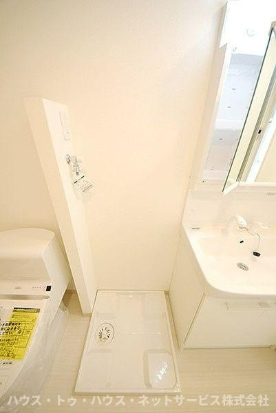 ベルメント陣屋前B棟の独立洗面台