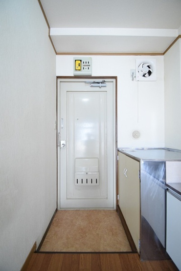 【玄関】 | 第二日信ビル | リビングです