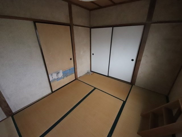 西松ヶ丘戸建の和室