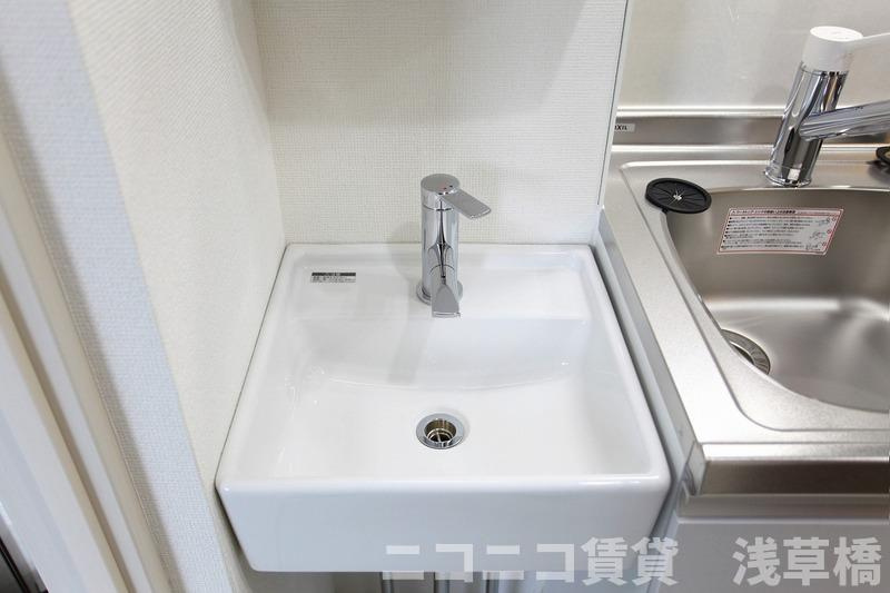 グランクオール東立石の洗面所