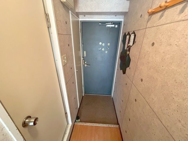 グランドコート新大阪の玄関