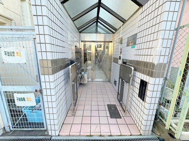 グランドコート新大阪のエントランス