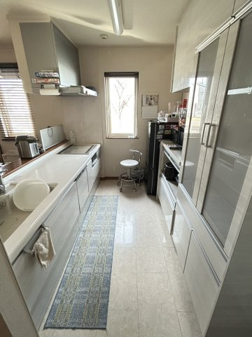 滝沢市牧野林　一戸建てのキッチン