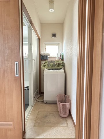 滝沢市牧野林　一戸建ての発電・温水設備