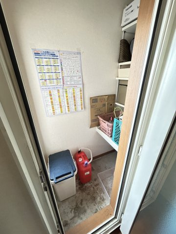 滝沢市牧野林　一戸建てのその他|1階トイレ