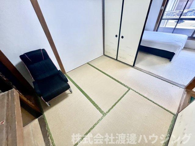 新高5丁目戸建の和室