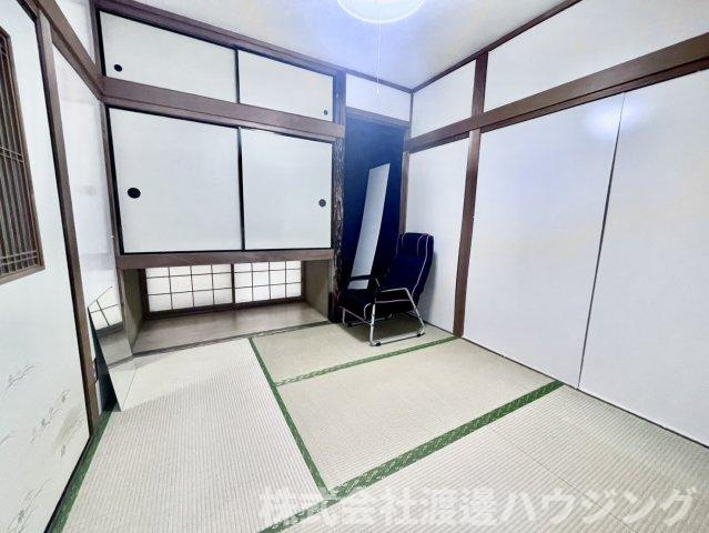 新高5丁目戸建の和室