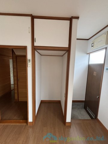 秦野市曲松1丁目　中古戸建の収納