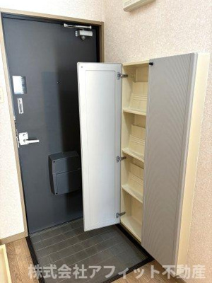 【玄関】 | プラネットコーポ | シューズボックス付き