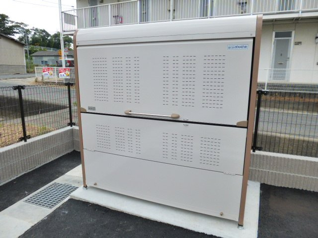 メイプルコートＡのその他共用部分|敷地内専用ゴミステーション