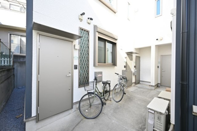 【エントランス】 | ヴィエント下井草