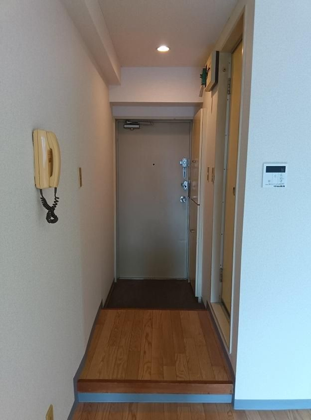 エスポワール入谷の玄関