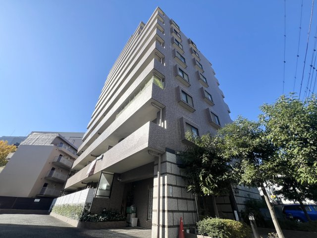 日神パレステージ立川の外観