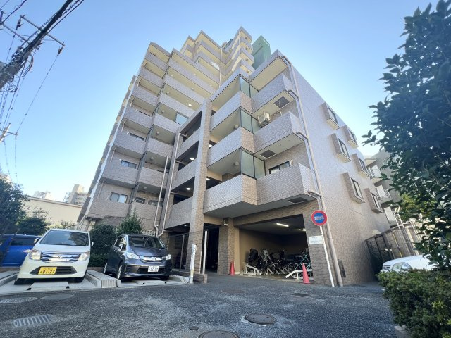 日神パレステージ立川の外観