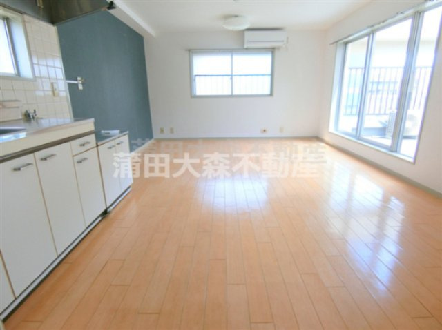 ルナハイツ蒲田の居間・リビング