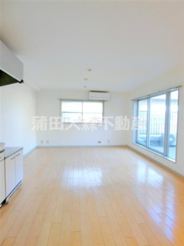 ルナハイツ蒲田の居間・リビング