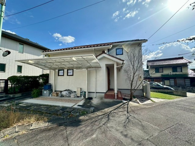 名東区高針二丁目戸建の前面道路含む現地写真