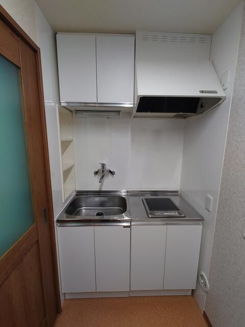 江戸川区南小岩７丁目のアパートのキッチン