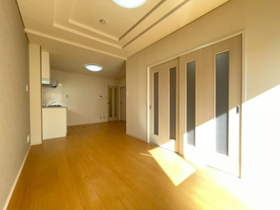 【居間・リビング】 | ファミリーパレスＢ