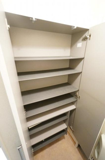 【玄関】 | コモドカーサA | ※同物件・同タイプの写真です。