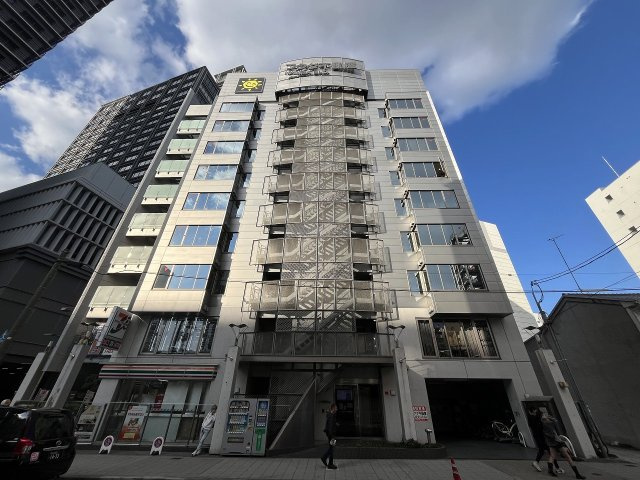 大阪市浪速区元町１丁目の店舗事務所