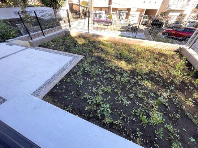 竹林の風流ある和の香り【港北区小机町】新築戸建の庭|簡単な家庭菜園も楽しめるお庭です