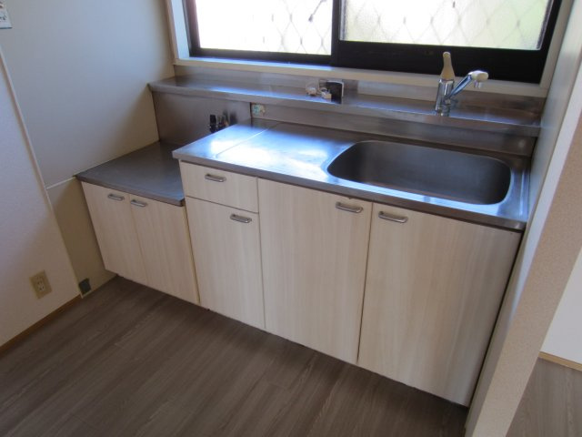 ひたちなか市高場４丁目のアパートのキッチン|キッチンの写真です。