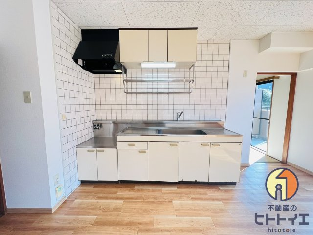 クイーン・ビーマンションのキッチン