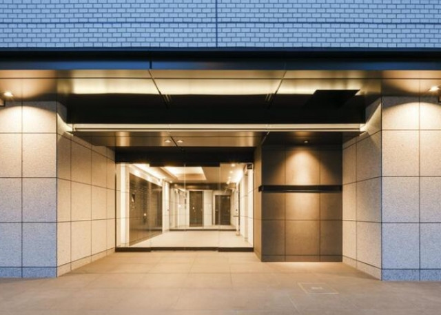 レクシード神楽坂のエントランス