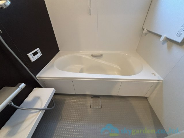秦野市今泉　中古戸建の浴室