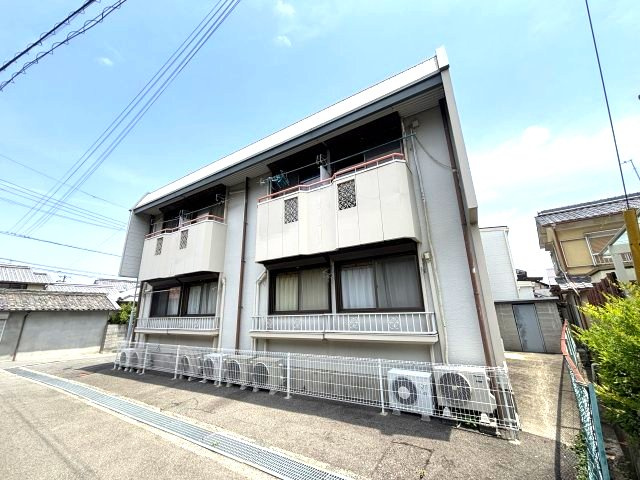 ルミエール宮の外観