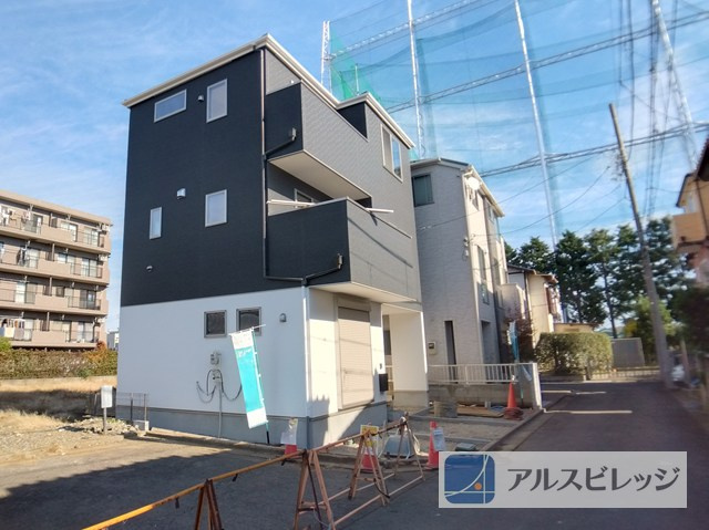 新築/新座市野寺5丁目の前面道路含む現地写真