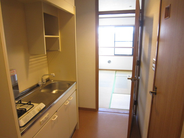 メゾンドエピナールの内装|別部屋の写真です