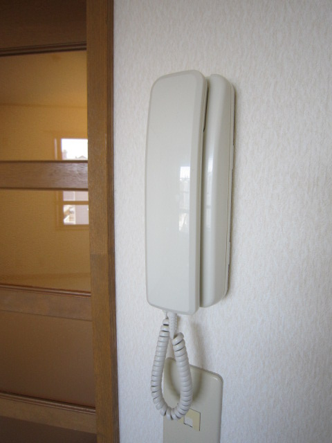 メゾンドエピナールのセキュリティ|別部屋の写真です