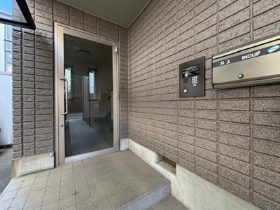 【エントランス】 | a la mode