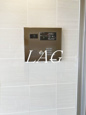 【セキュリティ】 | サンクヴェール | オートロックです。