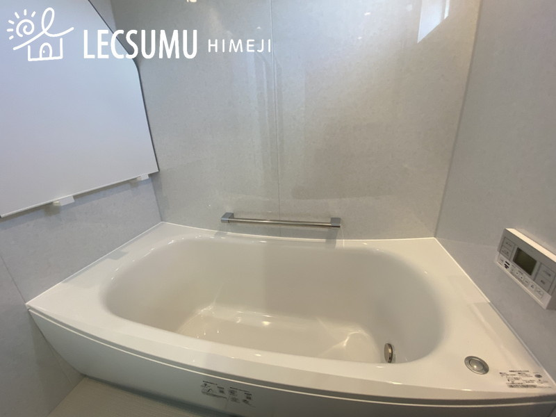 タマタウン花田町小川／全4棟の浴室|同社施工例