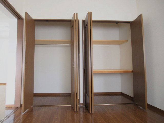 メープルＮＡＫＡＧＡＷＡの収納