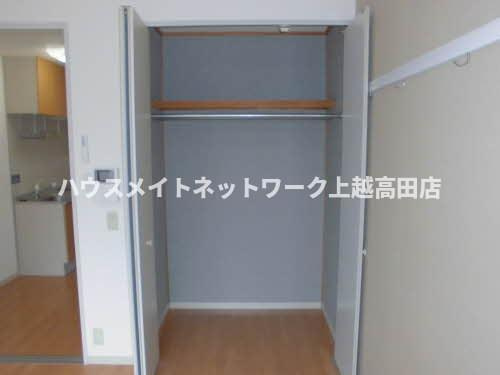 アークフラッティーの収納|クローゼット