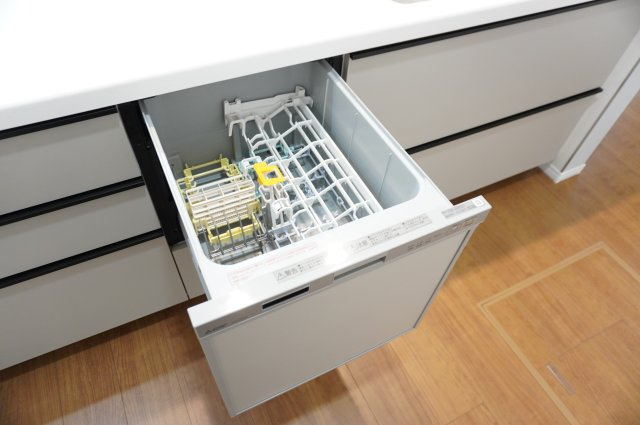 草加市金明町　新築分譲住宅のキッチン