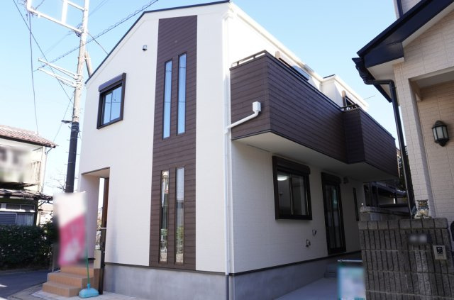 草加市金明町　新築分譲住宅の外観