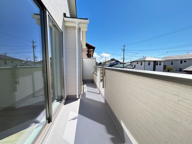 ハートフルタウン　一宮市浅井町5期　全3区画分譲のバルコニー|バルコニーは南向きで洗濯物もよく乾きます！