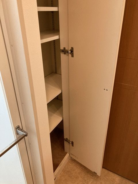 デュオシティイーストの玄関