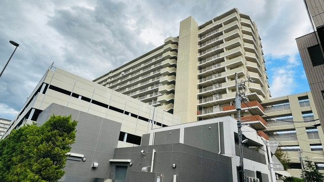 デュオシティイーストのエントランス