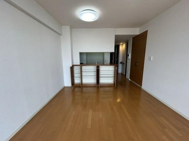 デュオシティイーストの居間・リビング